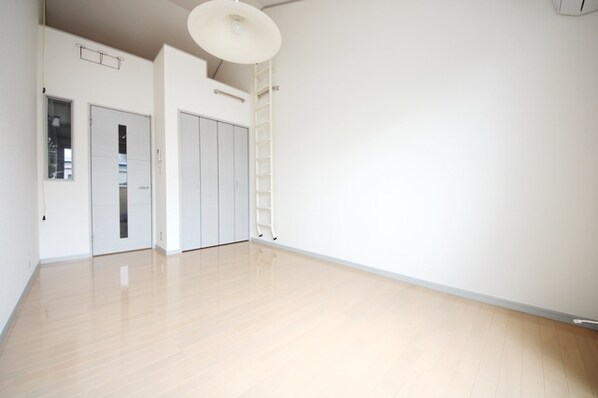 チェルシーの物件内観写真